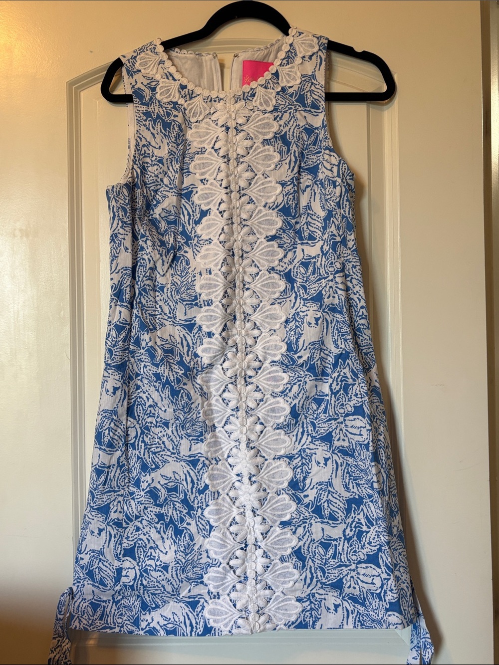 Lilly Pulitzer Blue & White Sleeveless Lace-Trim Shift Dress